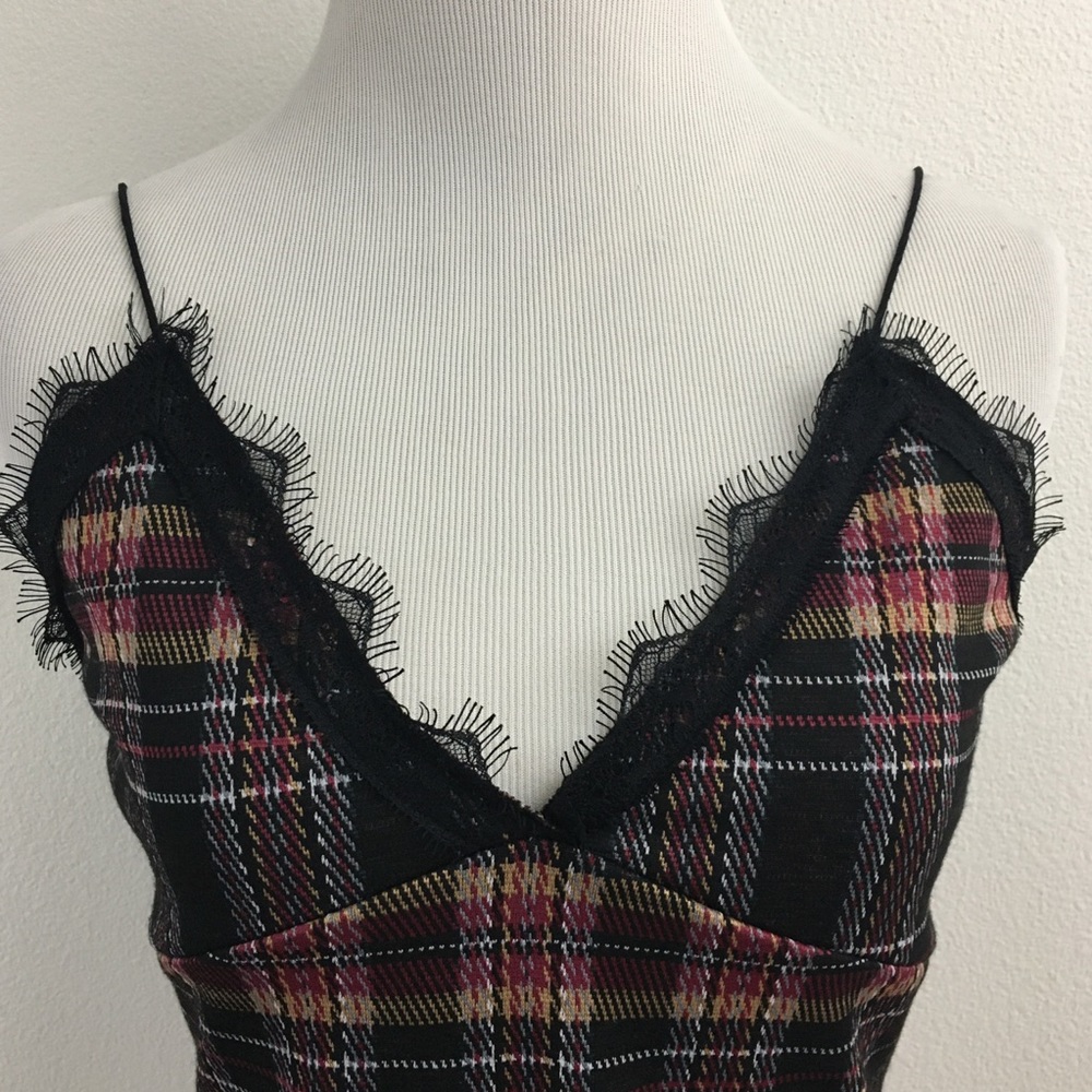 Plaid Bodycon Dress - Picture 6 of 8